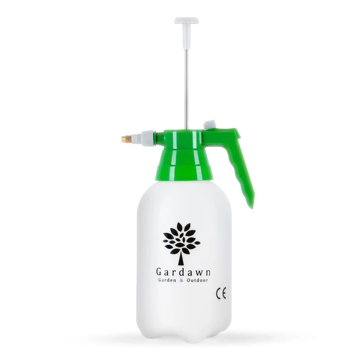 Garddawn branded 1.5L sprayer for plants and gardens